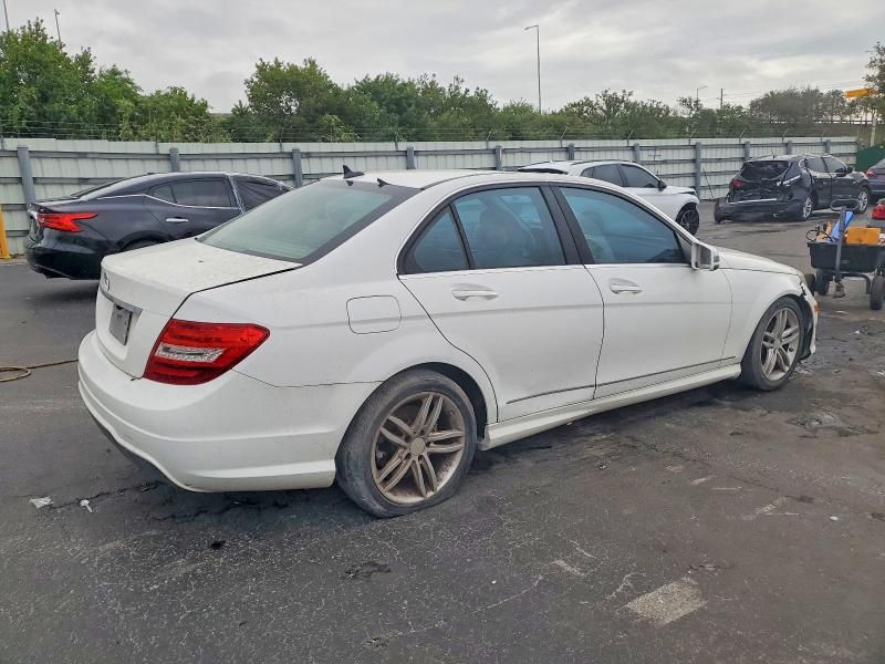 2013 Mercedes-Benz C 250
