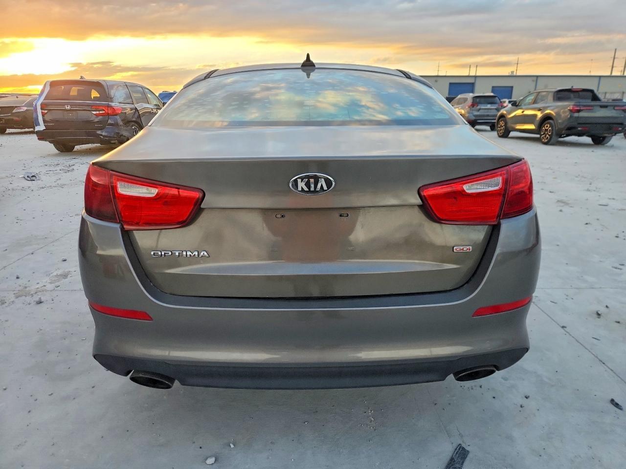 2015 KIA Optima lx