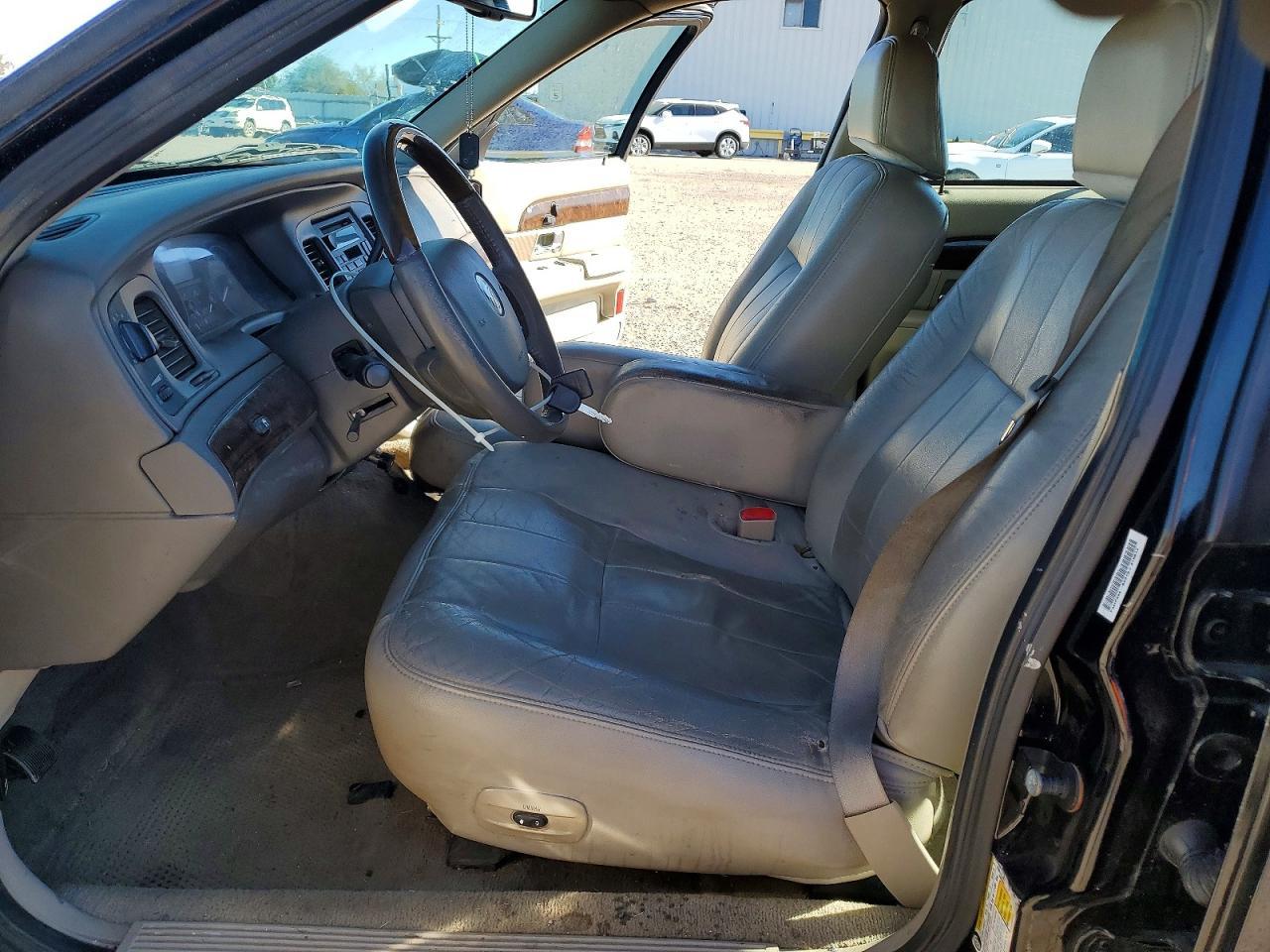 2010 Mercury Grand Marquis ls