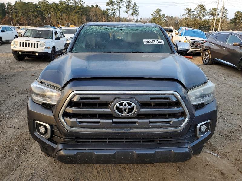 2016 Toyota Tacoma Double cab