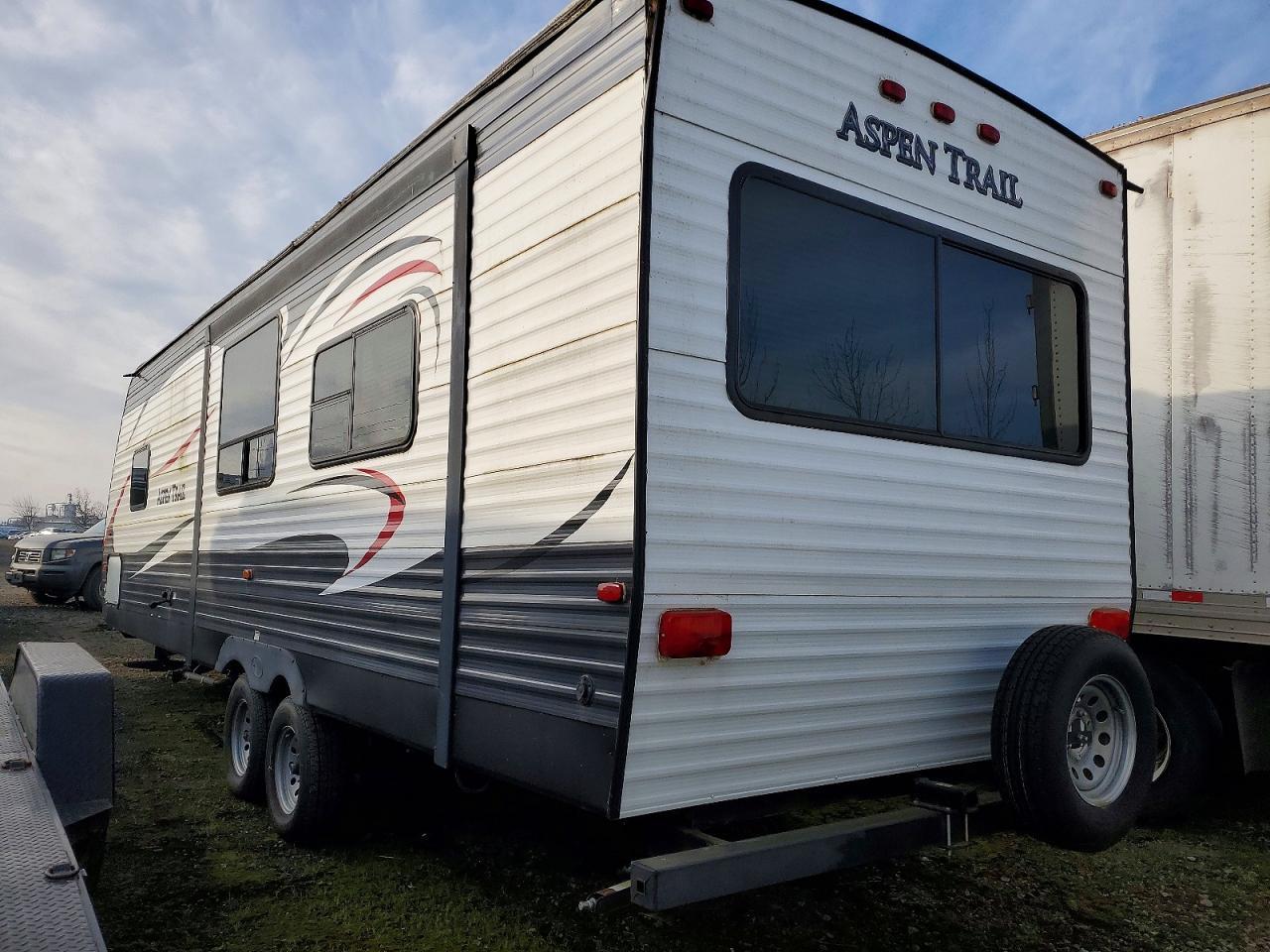 2016 Keystone Trailer