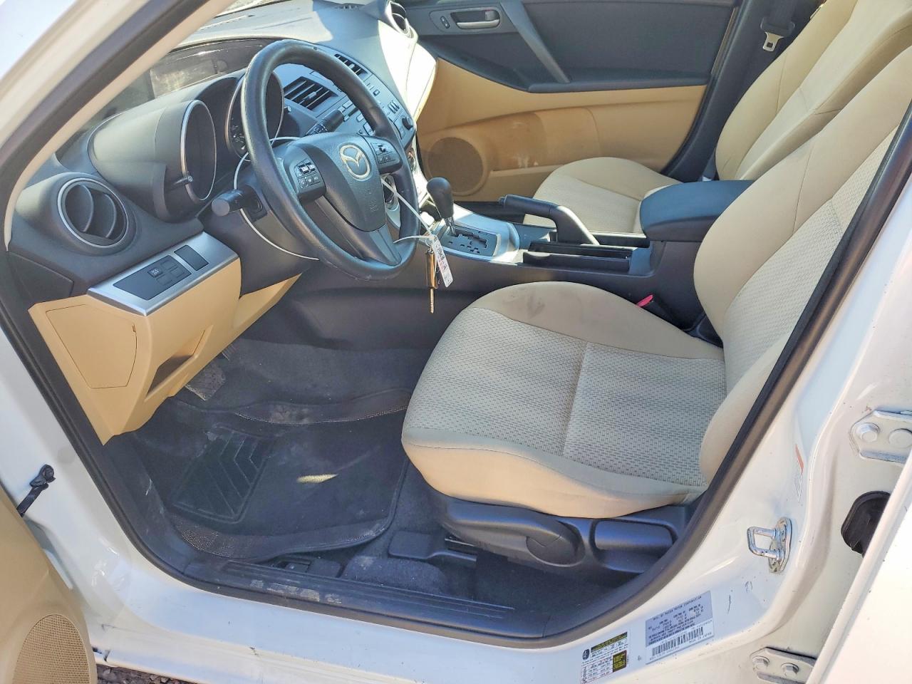 2010 Mazda 3 I