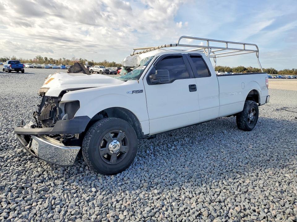 2014 Ford F150 Super cab