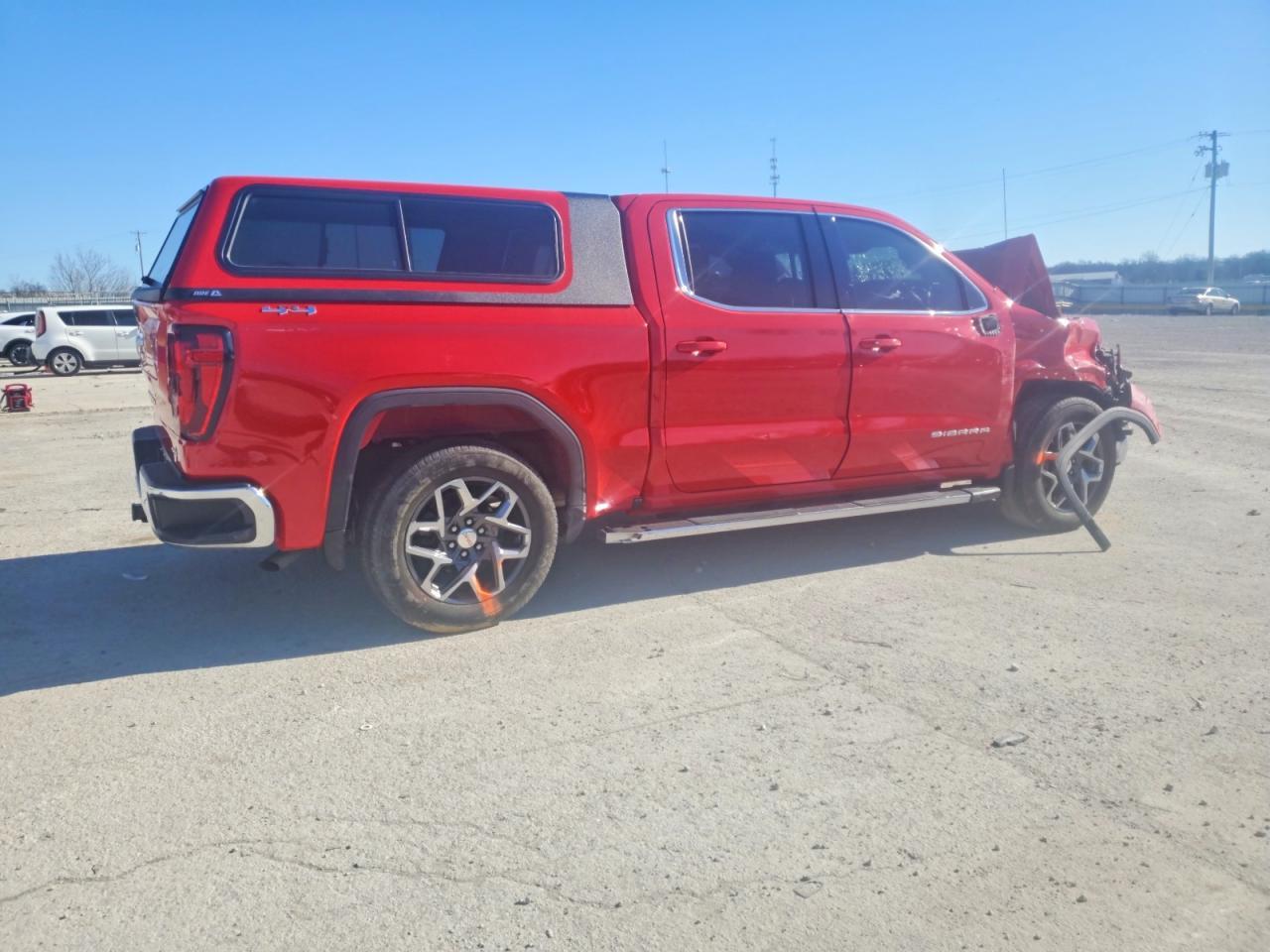 2024 GMC Sierra K1500 SLE