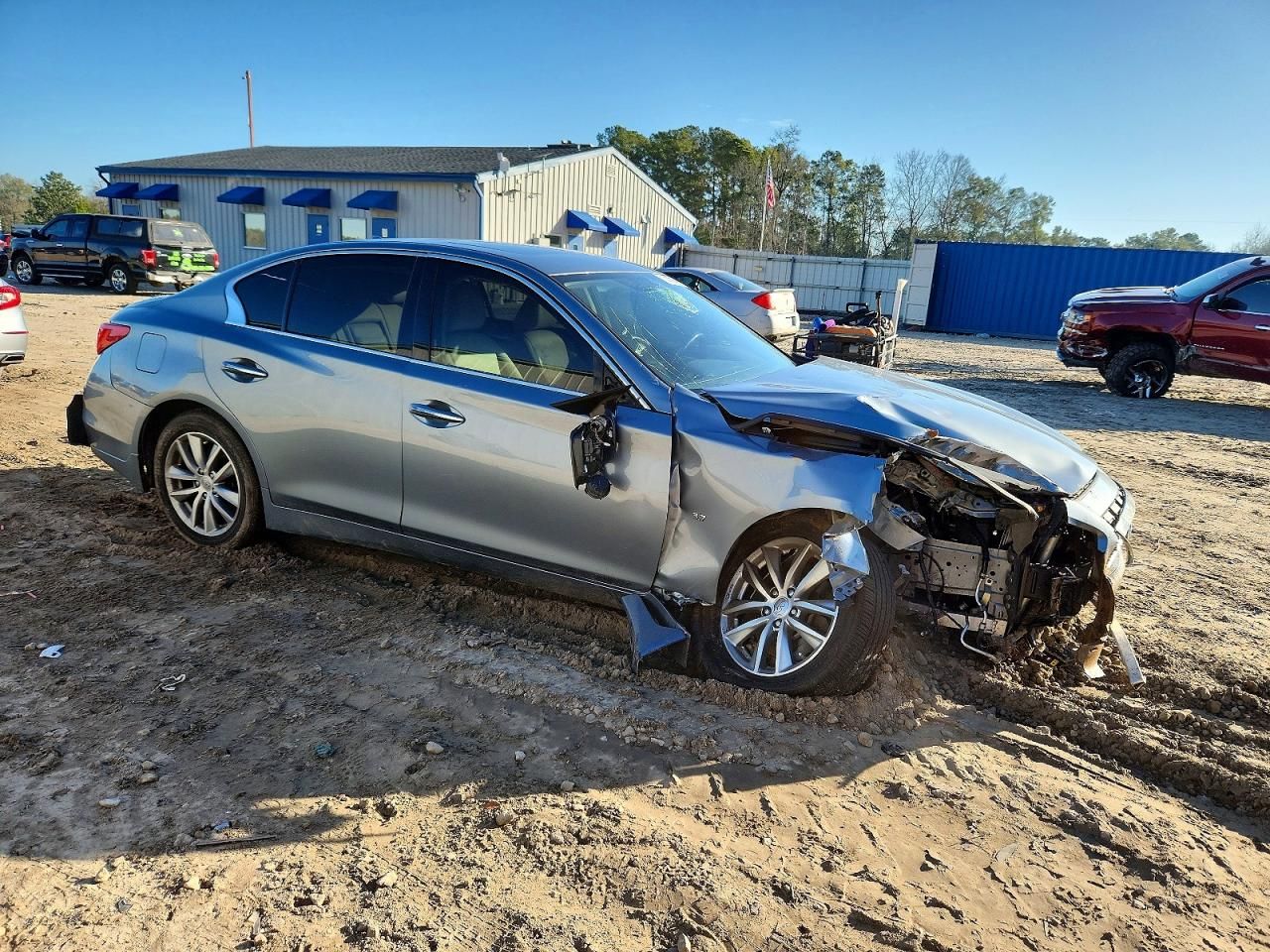 2015 Infiniti Q50 Base