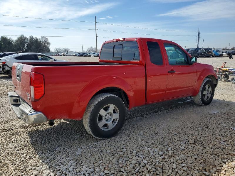 2005 Nissan Frontier King cab le