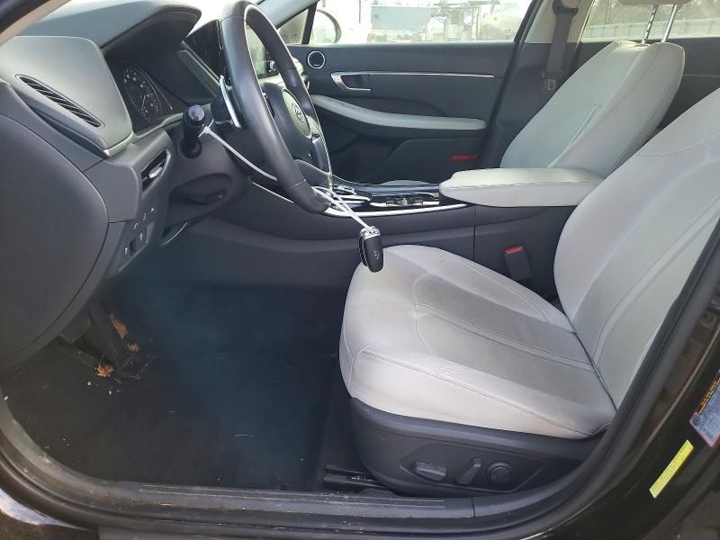 2022 Hyundai Sonata Hybrid