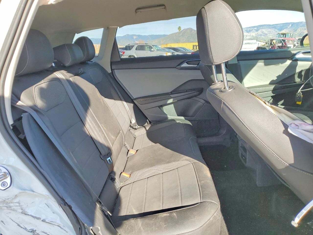 2024 Volkswagen Taos se