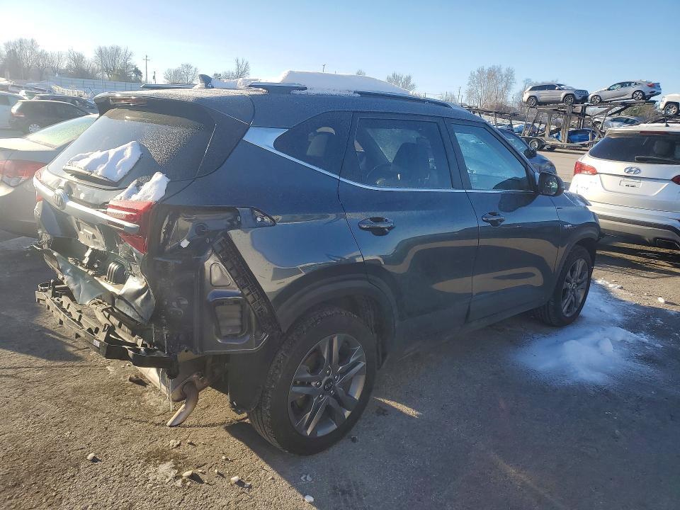 2021 KIA Seltos s
