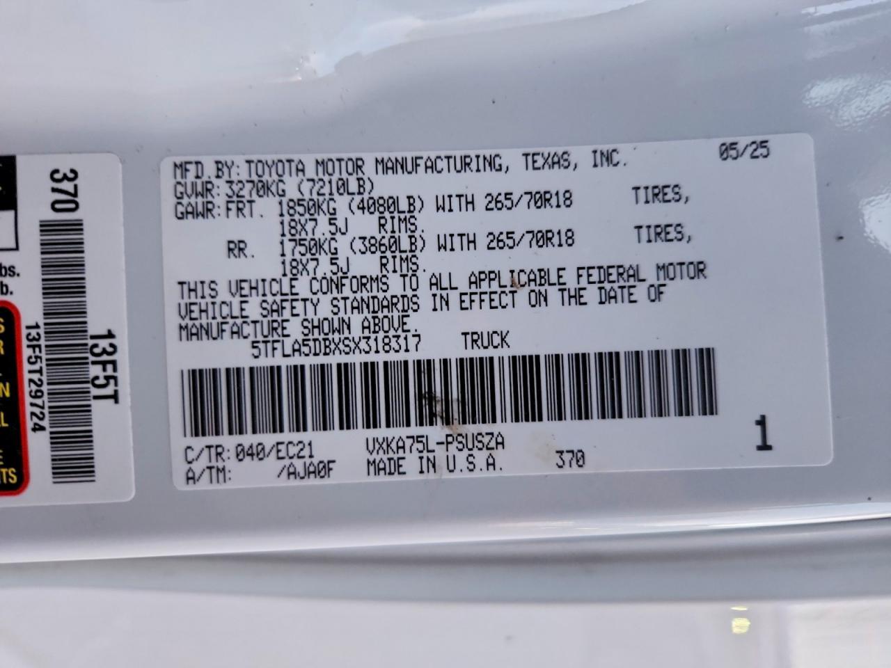 2025 Toyota Tundra Crewmax sr