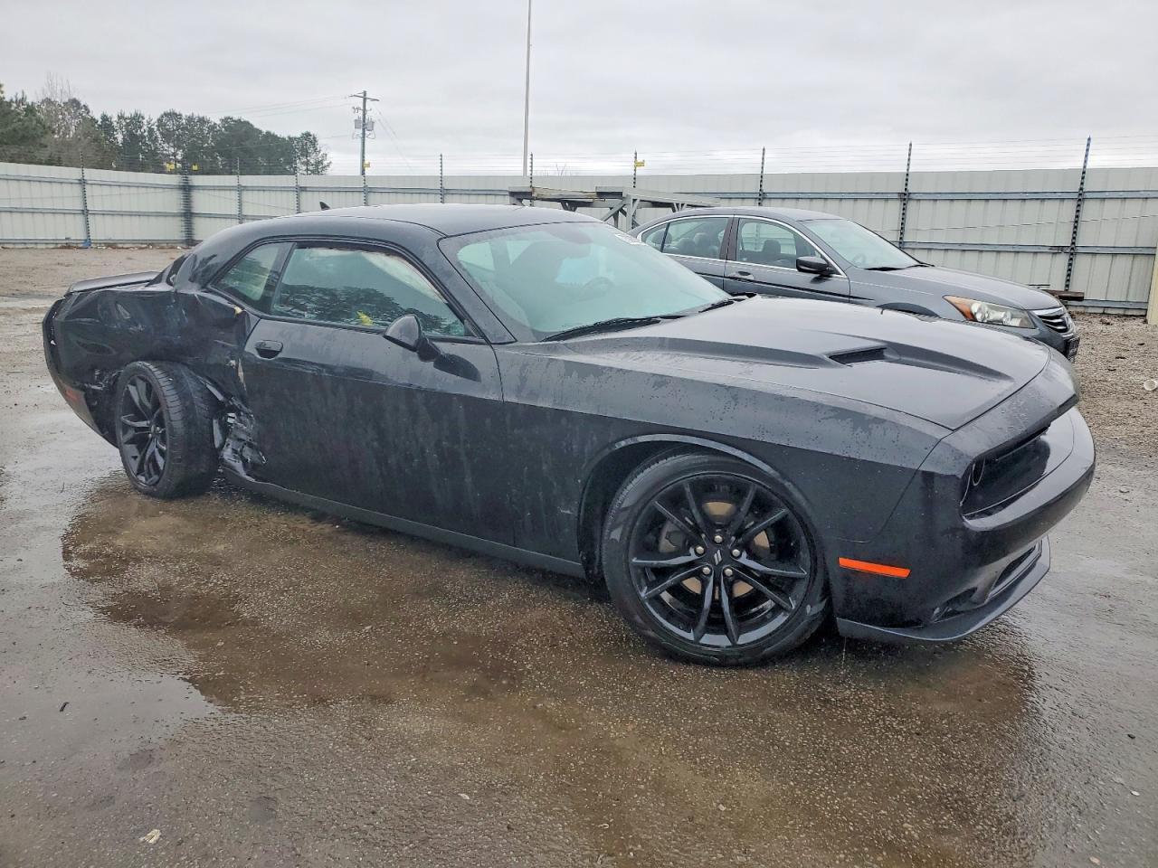 2018 Dodge Challenger sxt