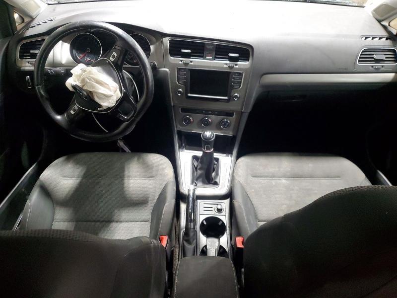 2017 Volkswagen Golf Sportwagen s