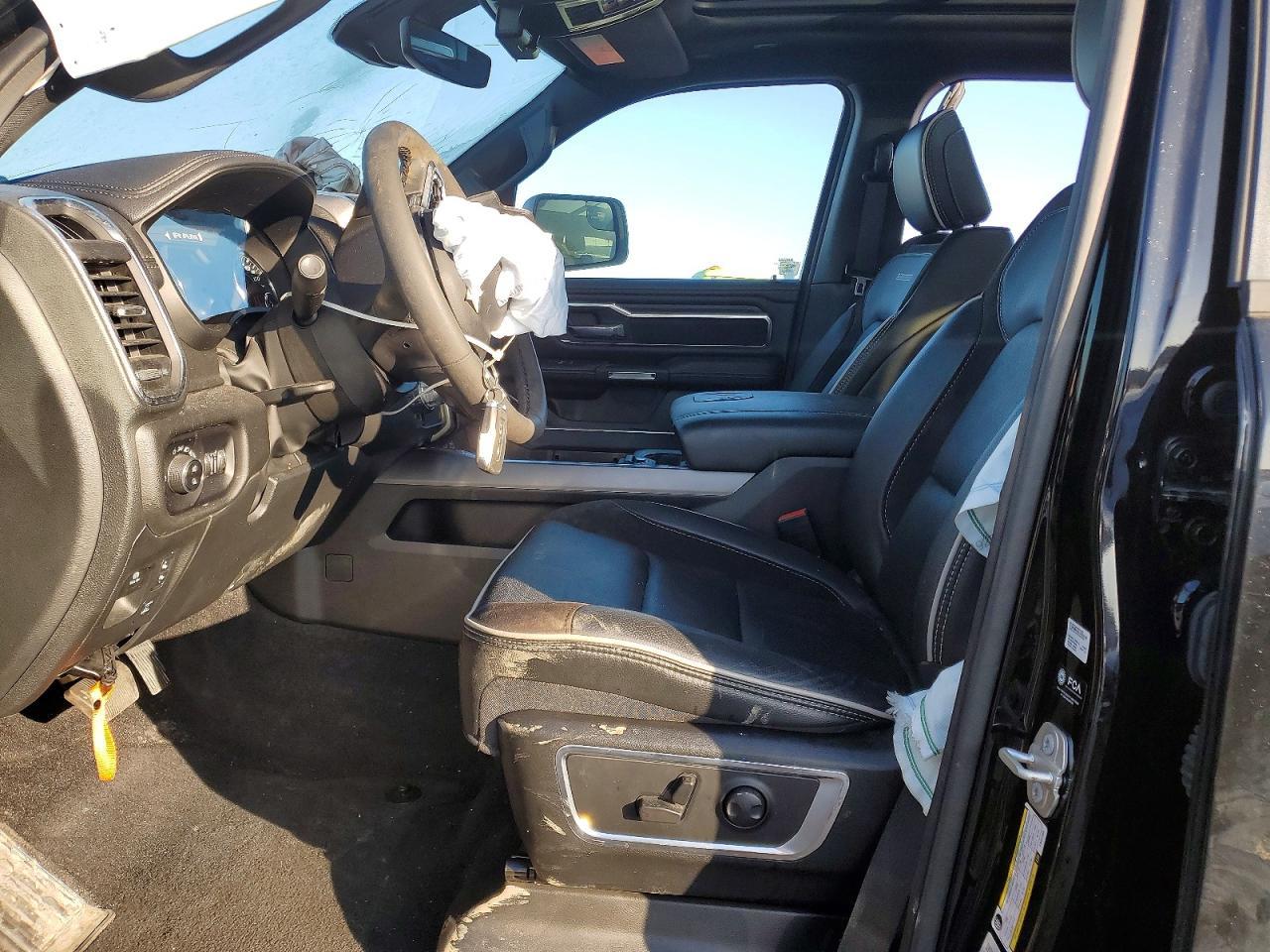 2025 Dodge 1500 Laramie