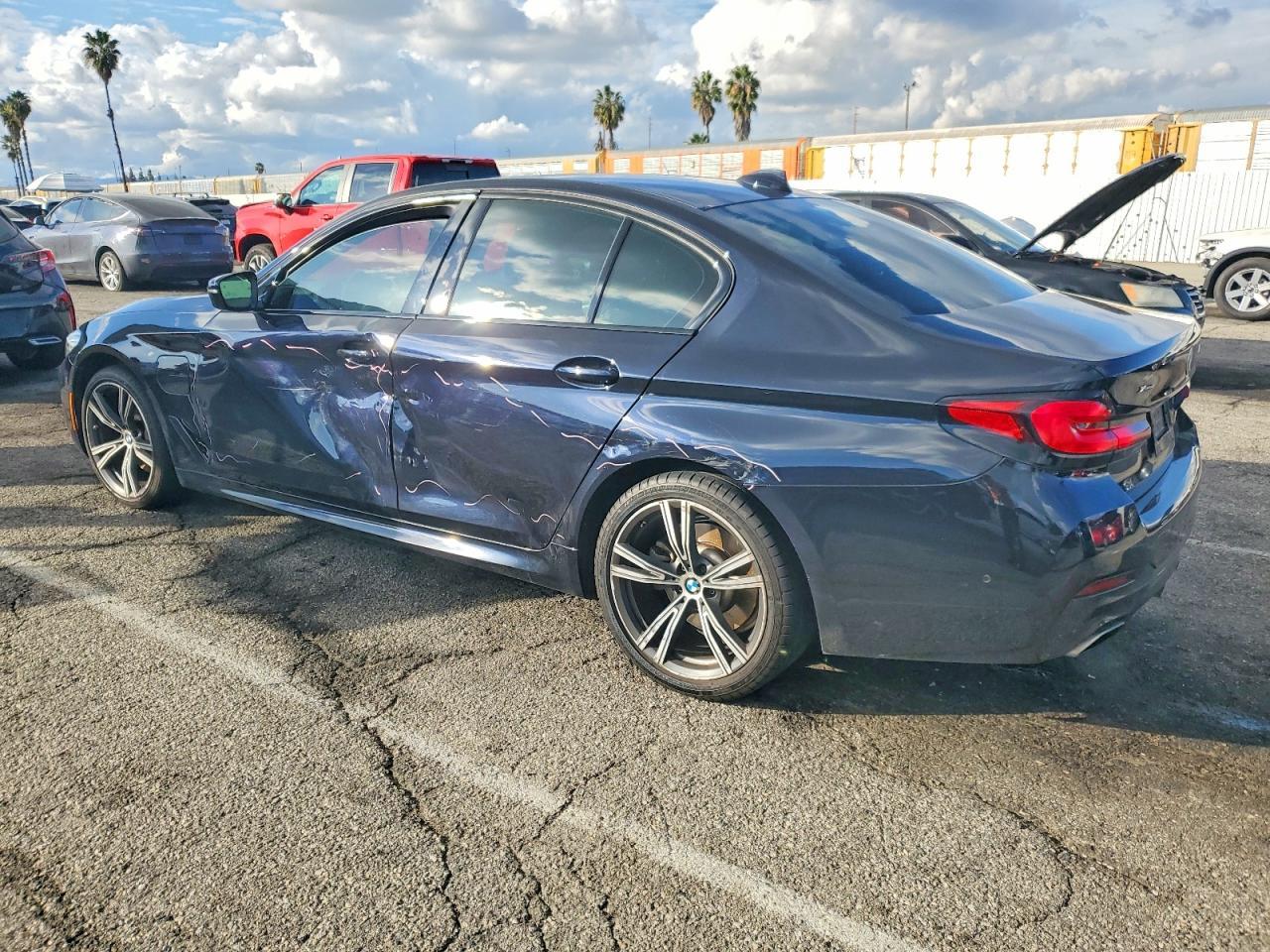 2021 BMW 530xe