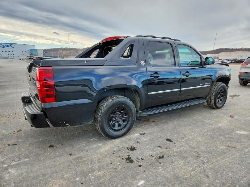 2013 Chevrolet Avalanche LTZ