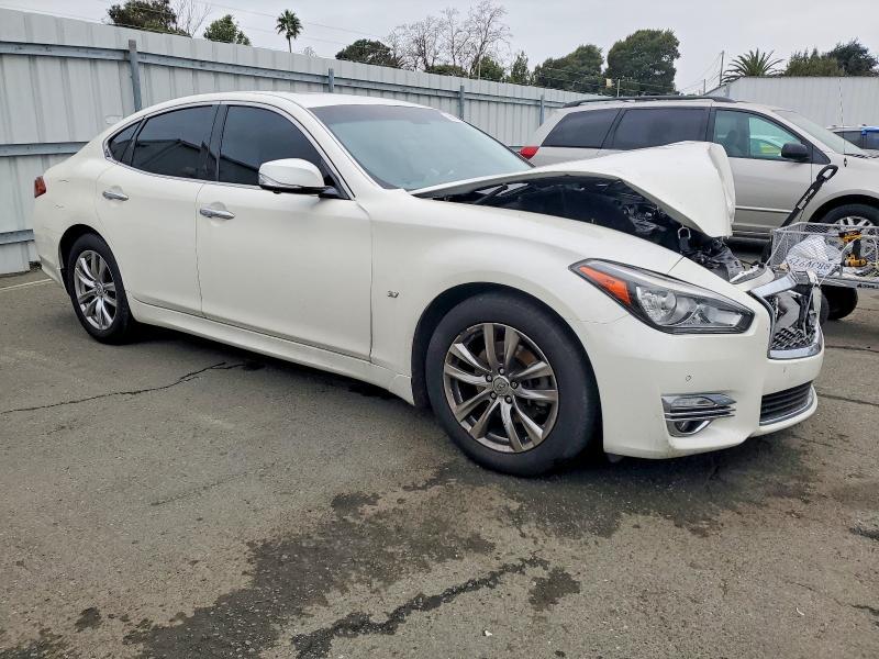 2019 Infiniti Q70 3.7 Luxe
