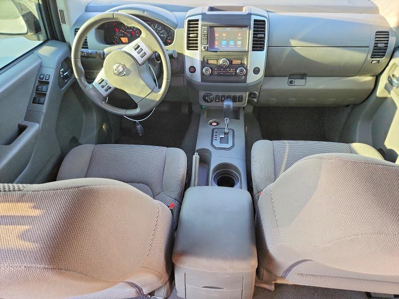2020 Nissan Frontier sv