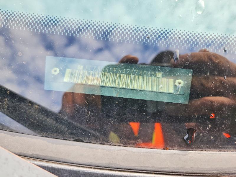 2004 Saturn Ion Level 2