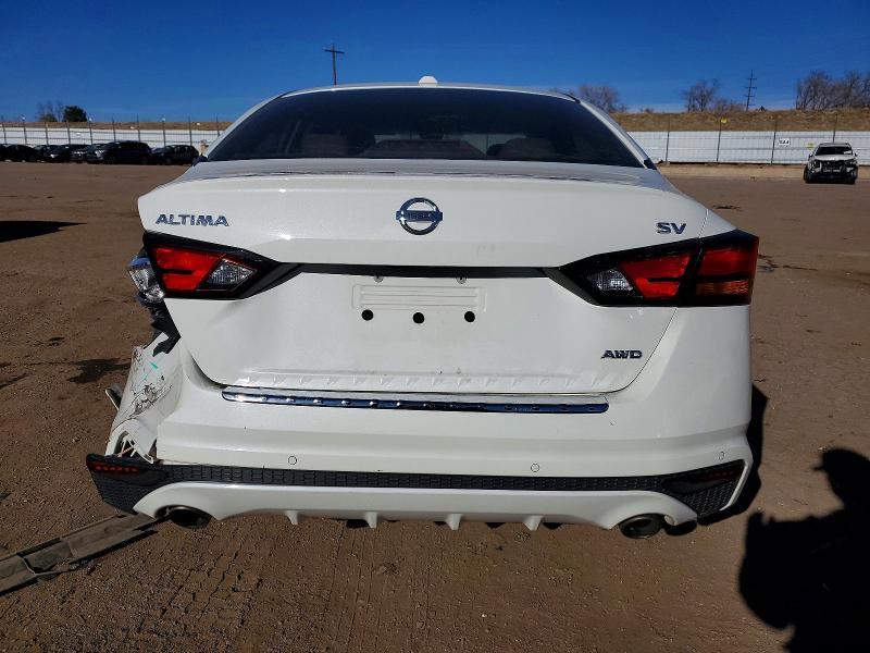 2022 Niss Altima 2.5 sv