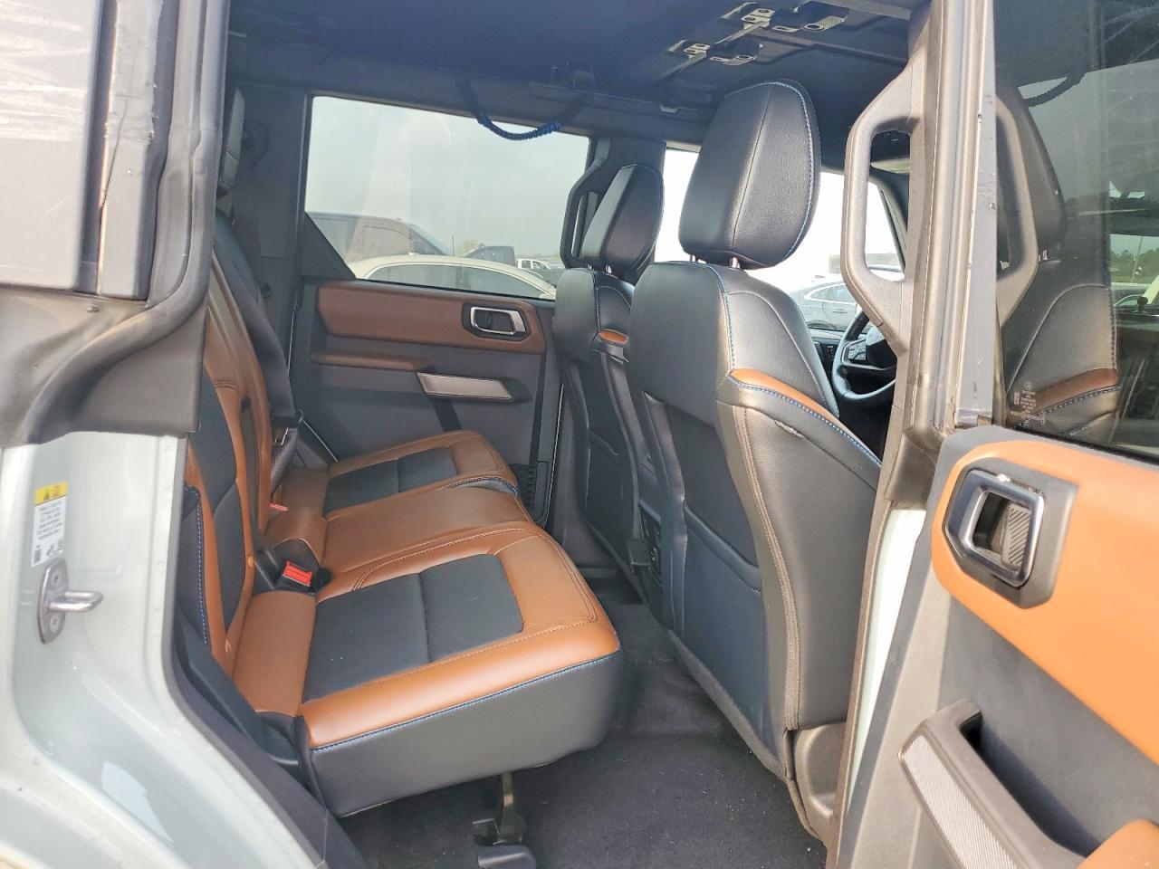 2023 Ford Bronco Base