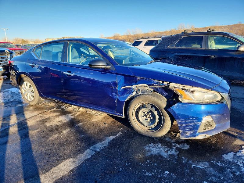 2020 Nissan Altima s