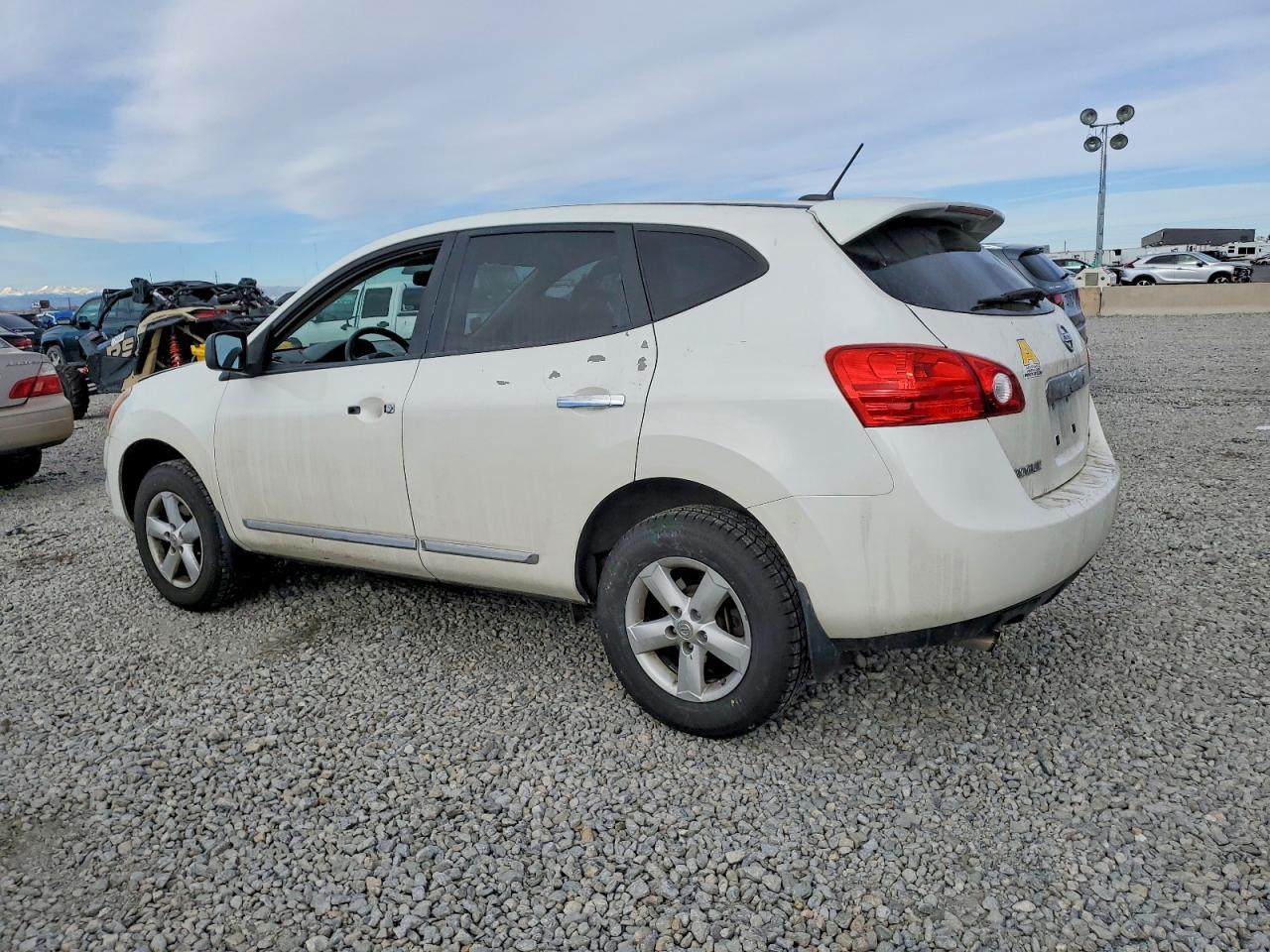 2013 Nissan Rogue s