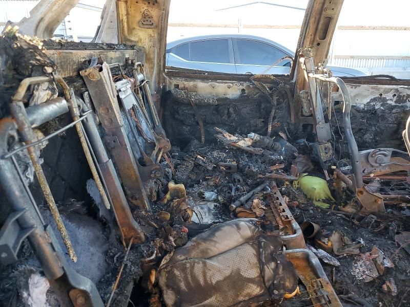 2004 Cadillac Escalade ext