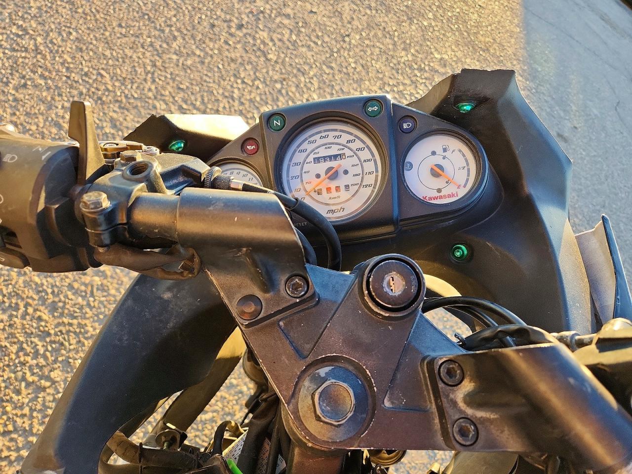 2011 Kawasaki EX250 J