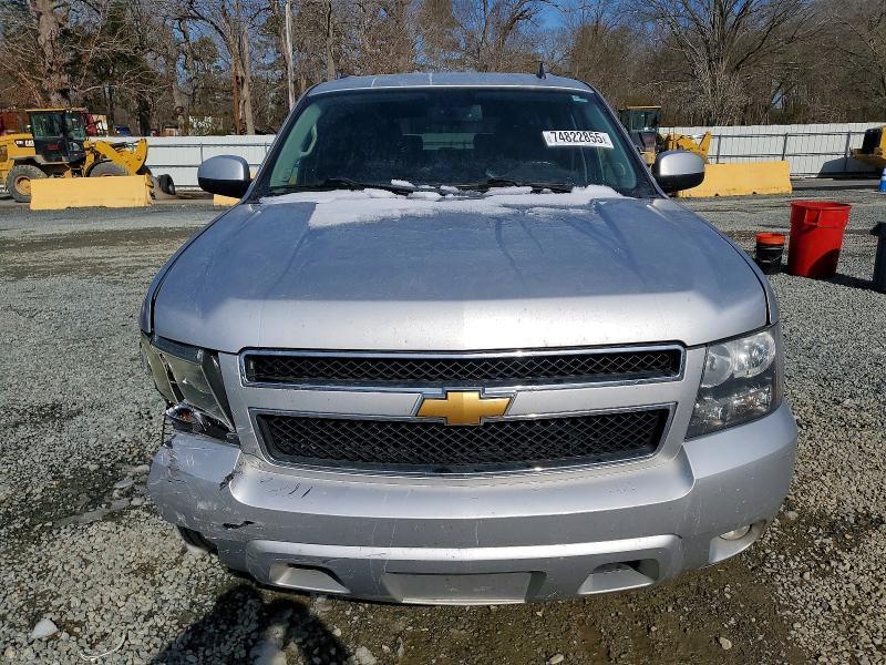 2014 Chevrolet Suburban C1500 lt