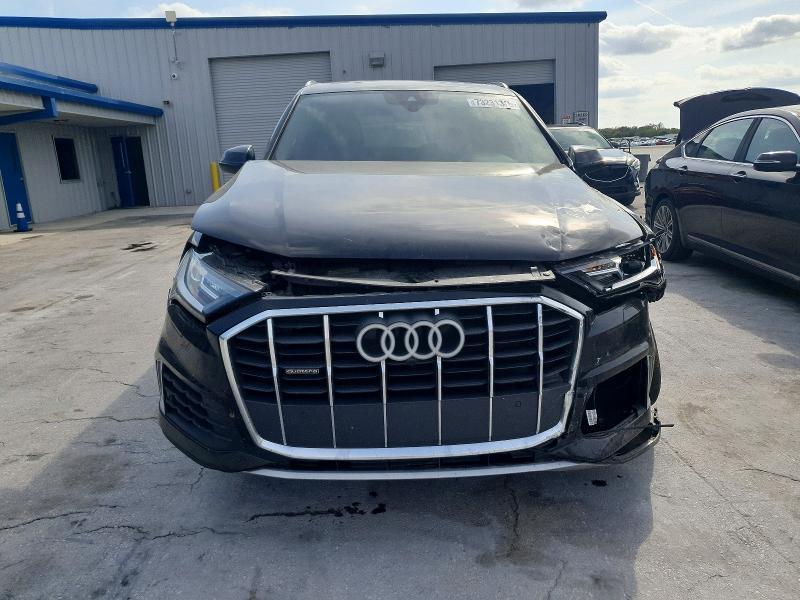 2023 Audi Q7 Premium
