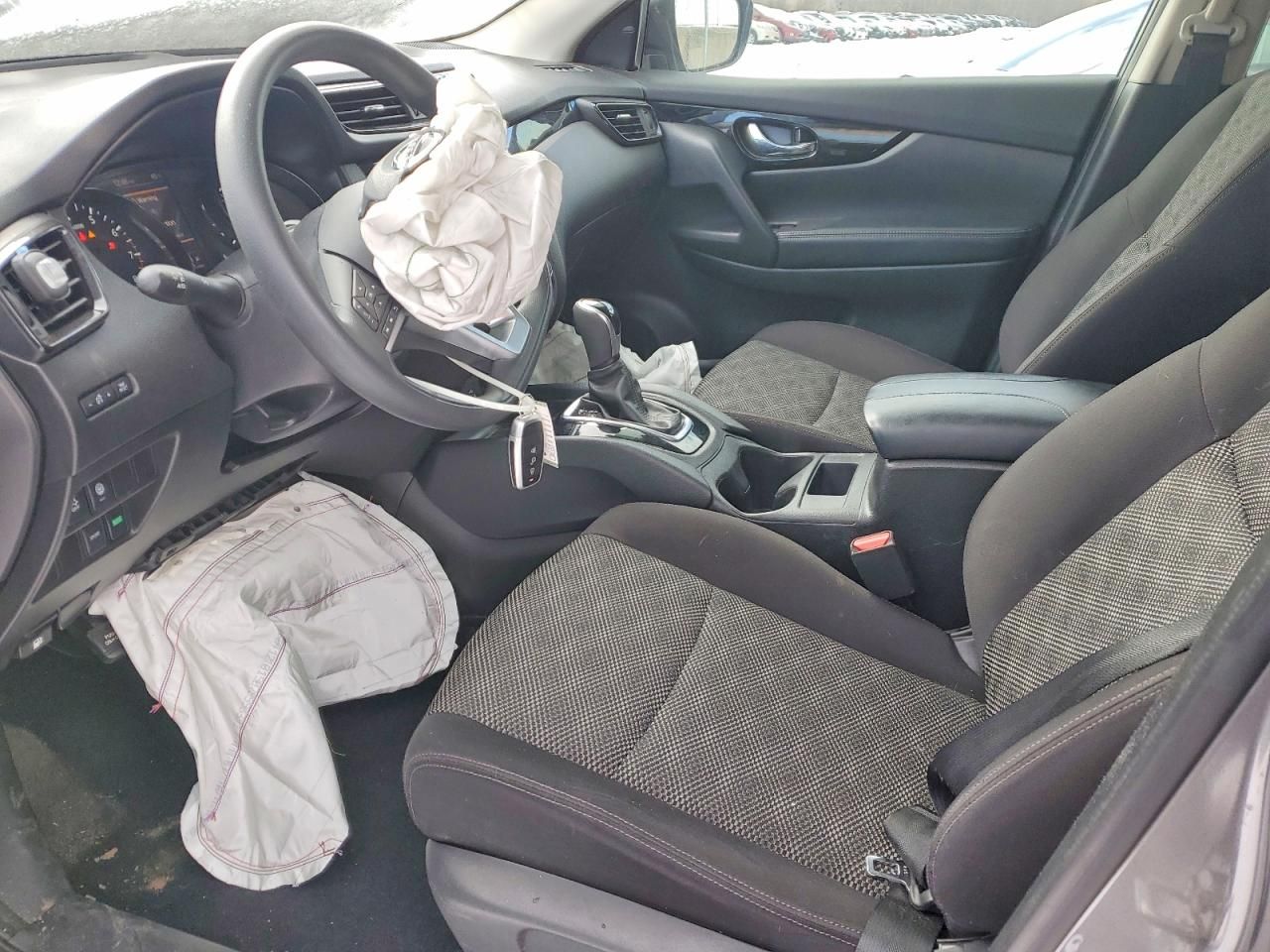 2020 Nissan Rogue Sport s