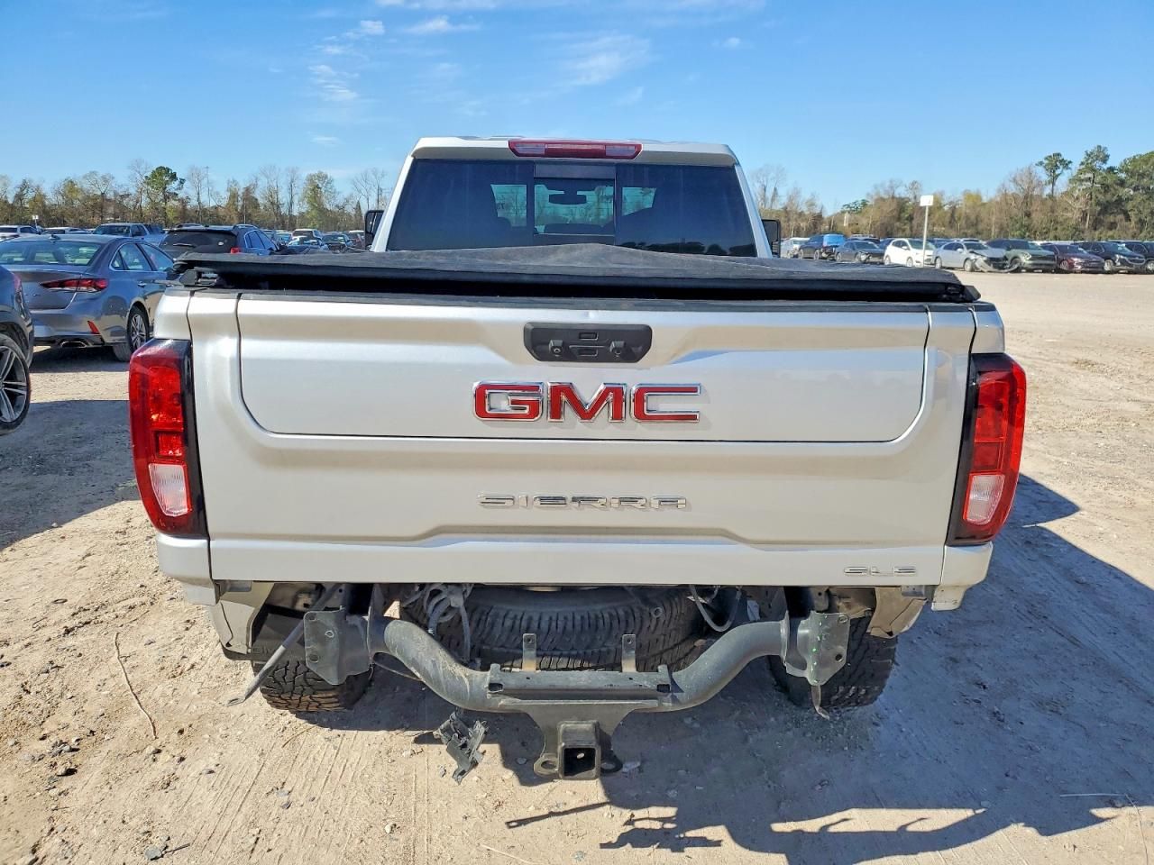 2022 GMC Sierra K2500 SLE