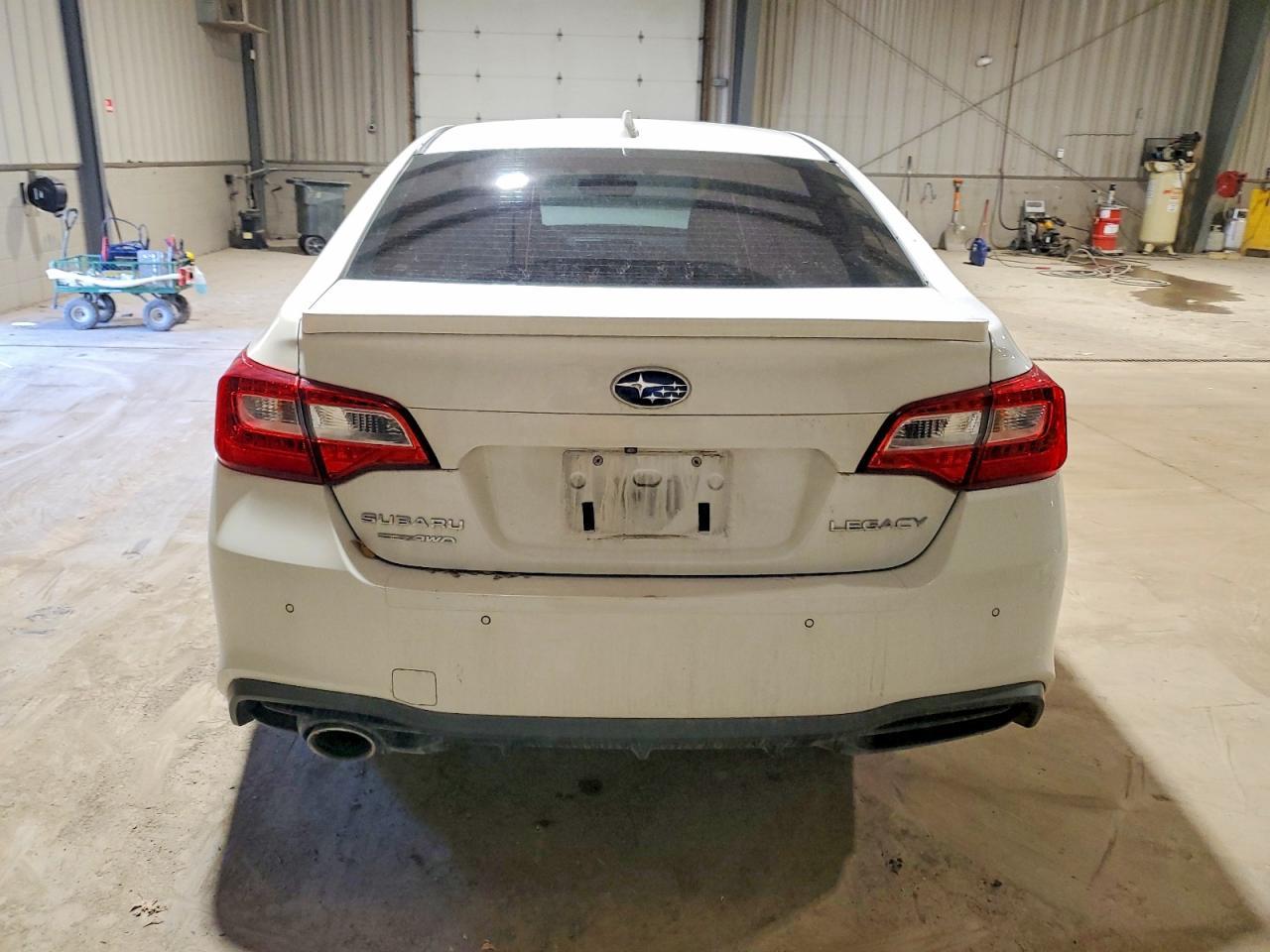 2018 Subaru Legacy Sport