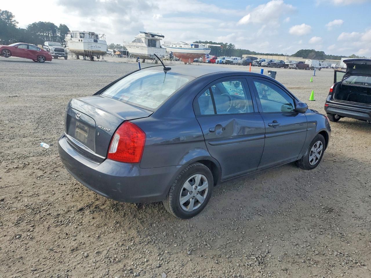 2010 Hyundai Accent gls
