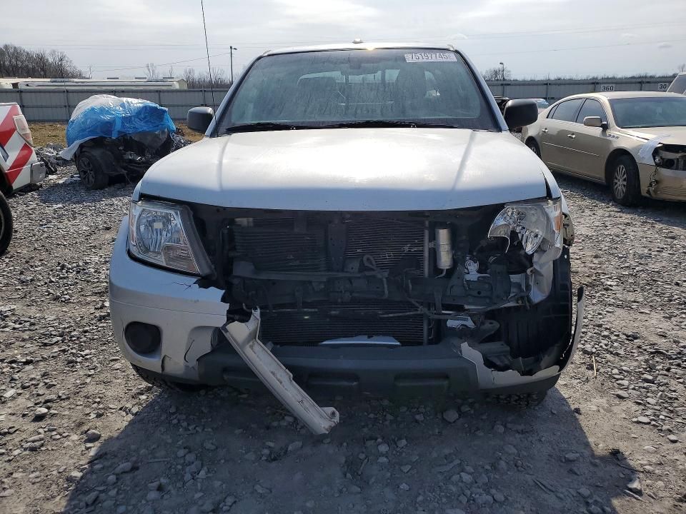 2015 Nissan Frontier S