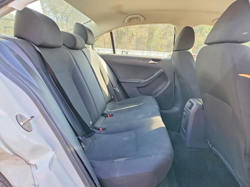 2016 Volkswagen Jetta s