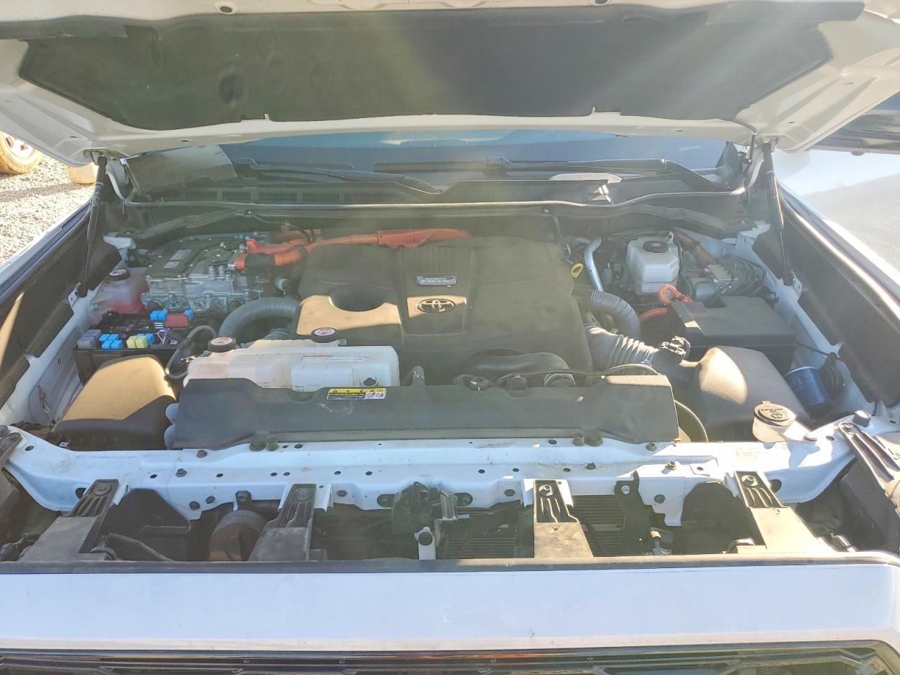 2024 Toyota Sequoia SR5