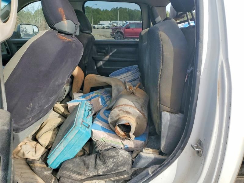 2012 Dodge Ram 3500cc-yard Truck