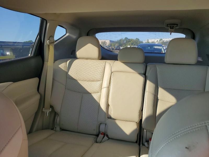 2015 Nissan Murano s