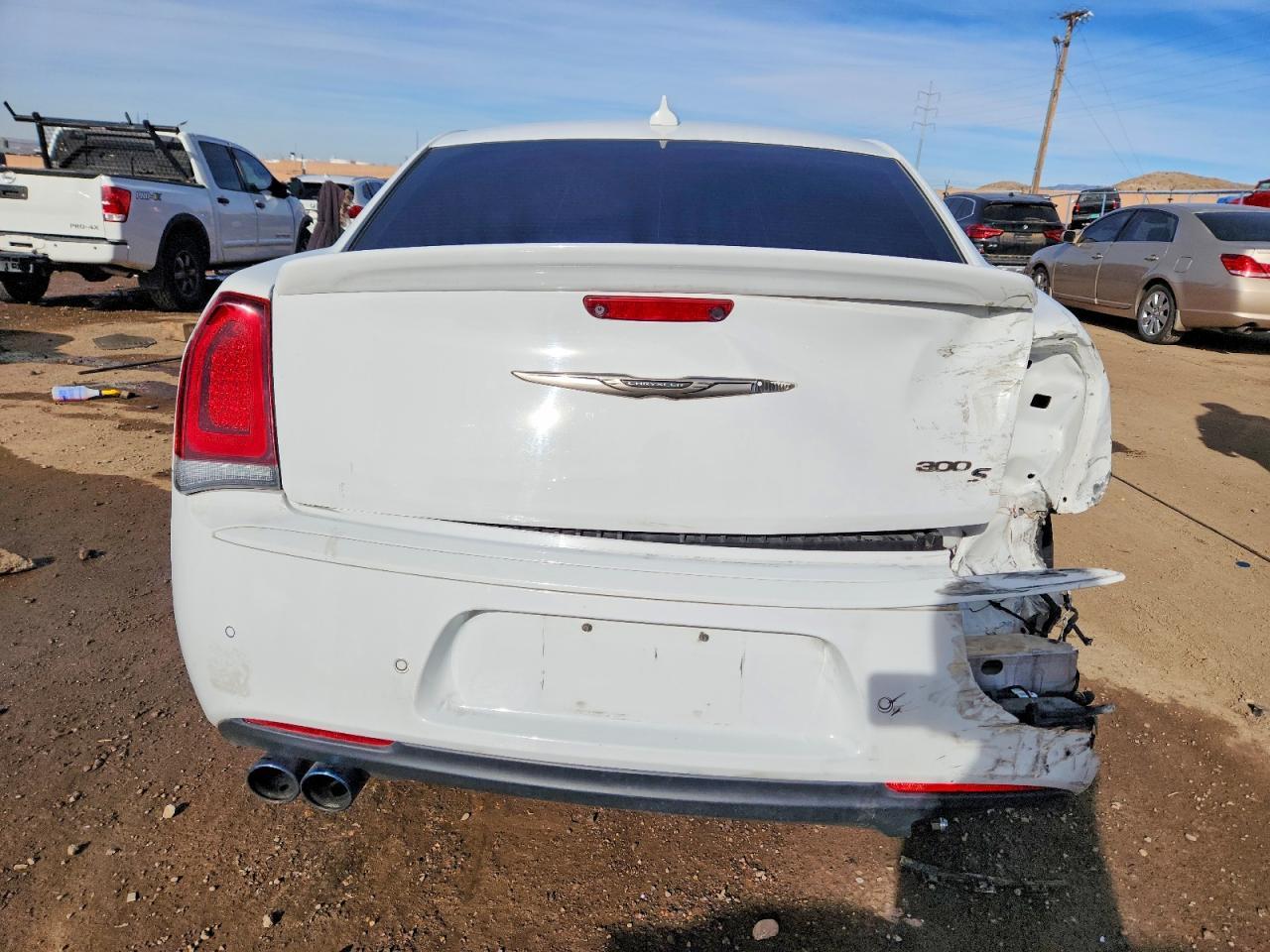2018 Chrysler 300 s