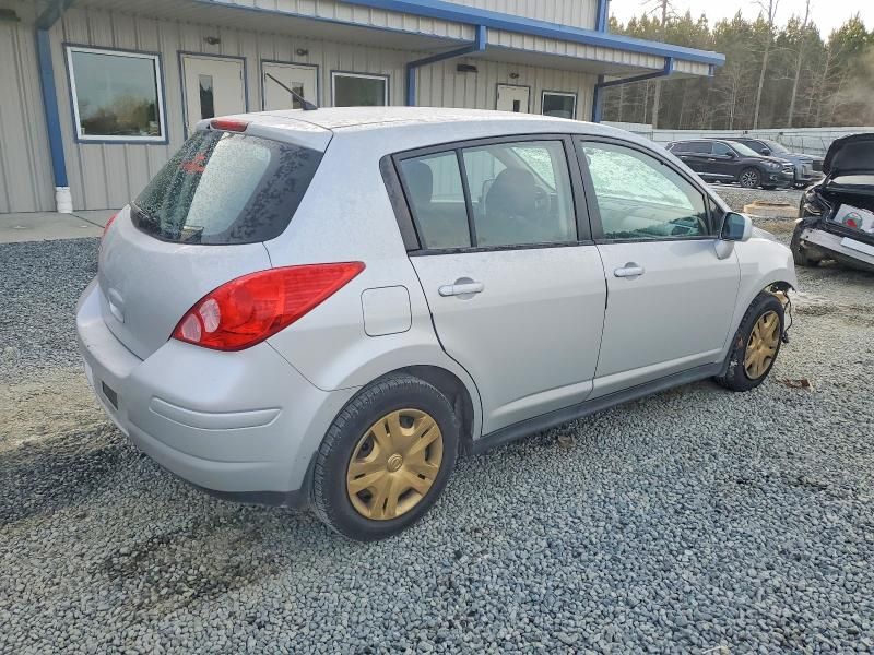2012 Nissan Versa s