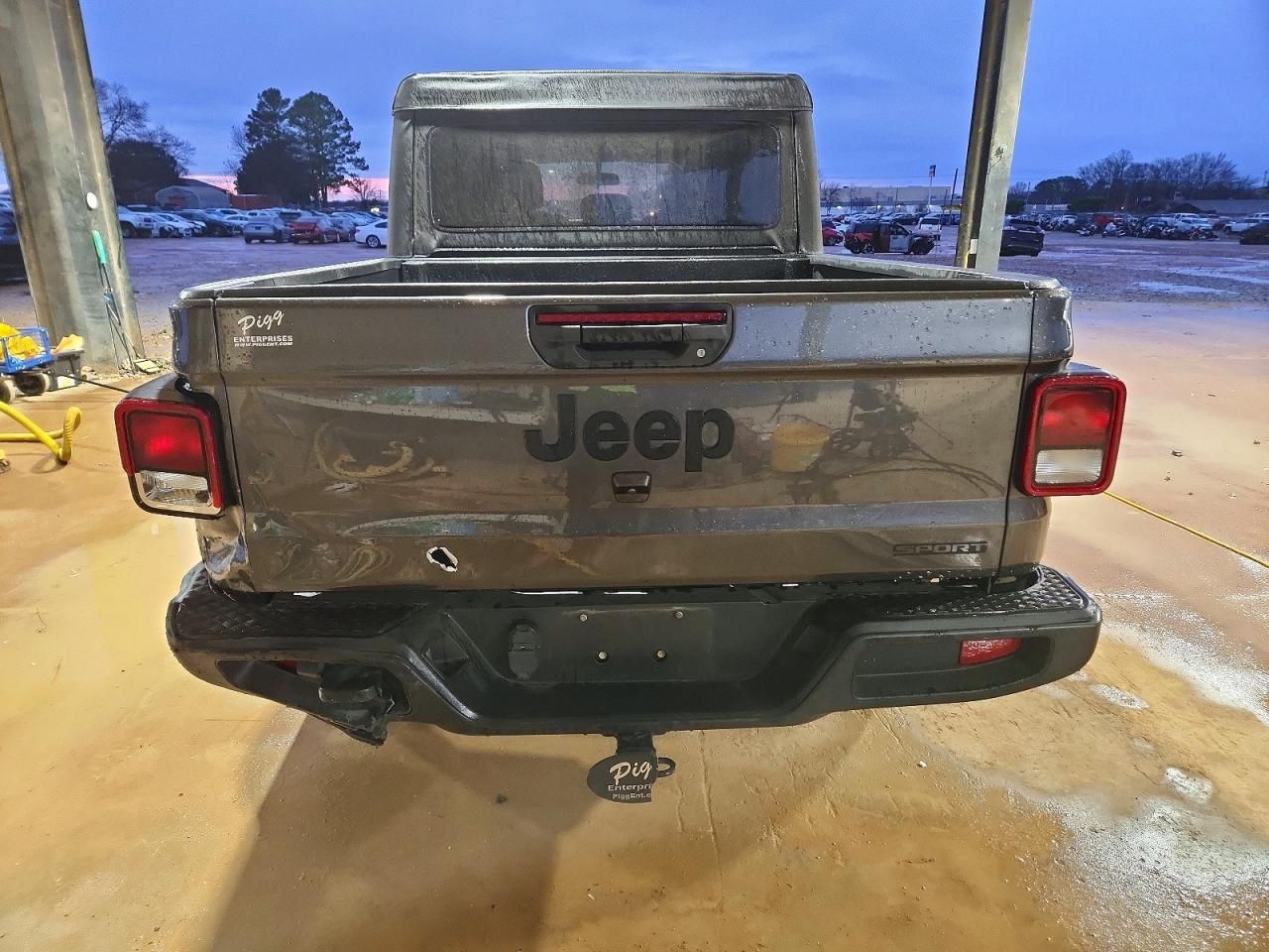 2021 Jeep Gladiator Sport