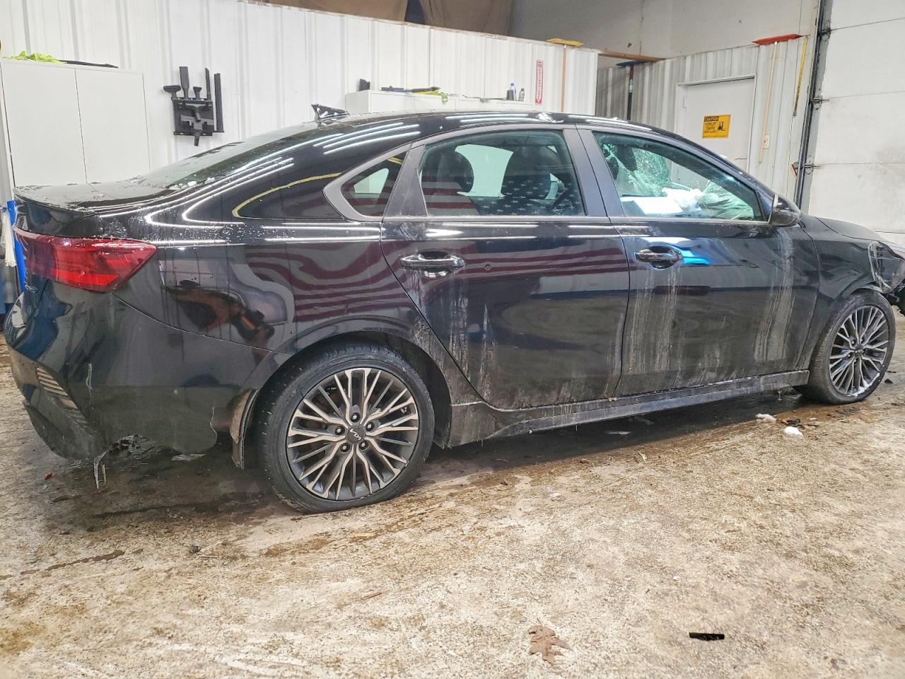 2023 KIA Forte gt Line