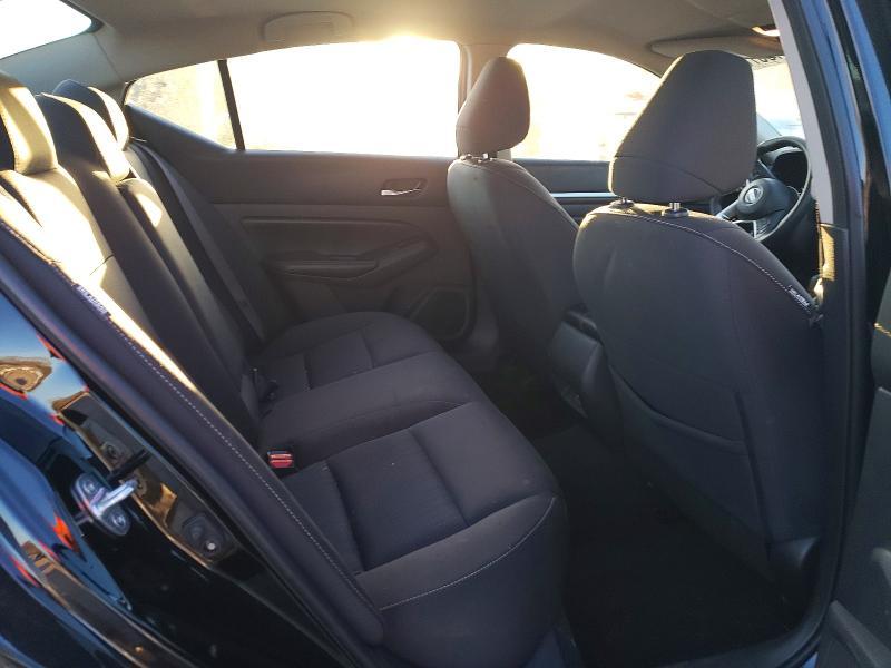 2022 Nissan Altima sv