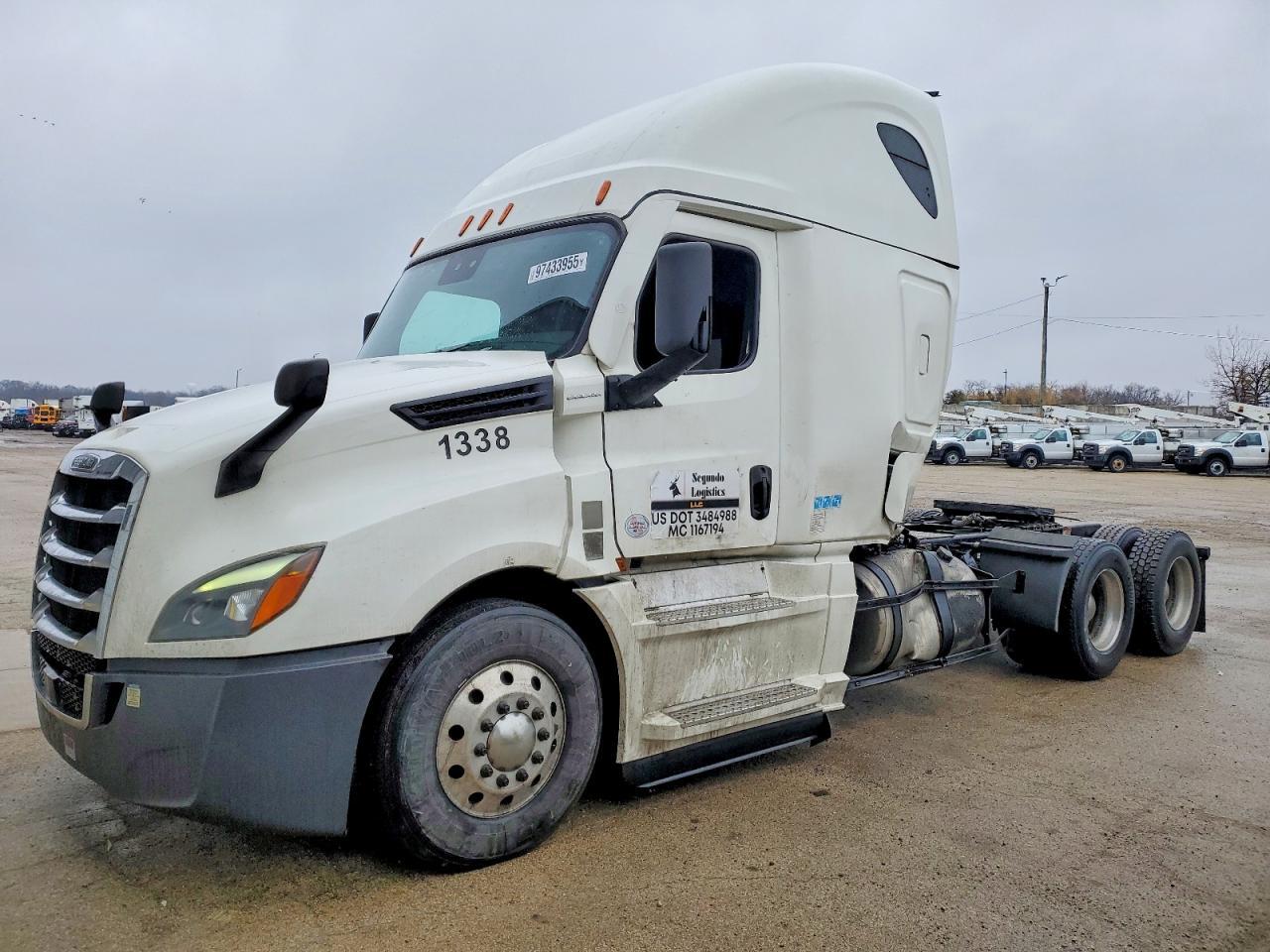 2022 Freightliner Cascadia 126 Semi Truck