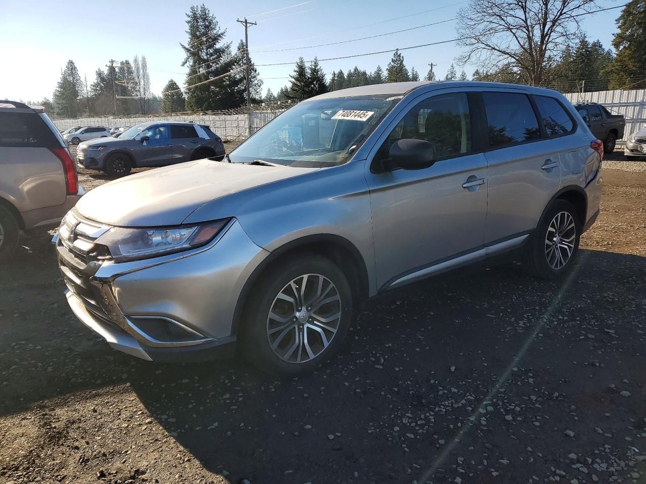 2018 Mitsubishi Outlander es
