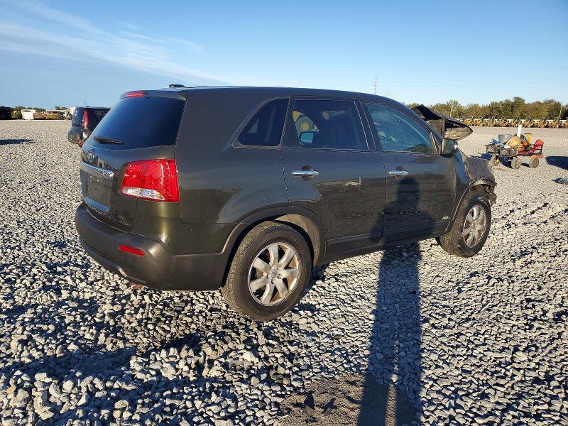 2013 KIA Sorento lx