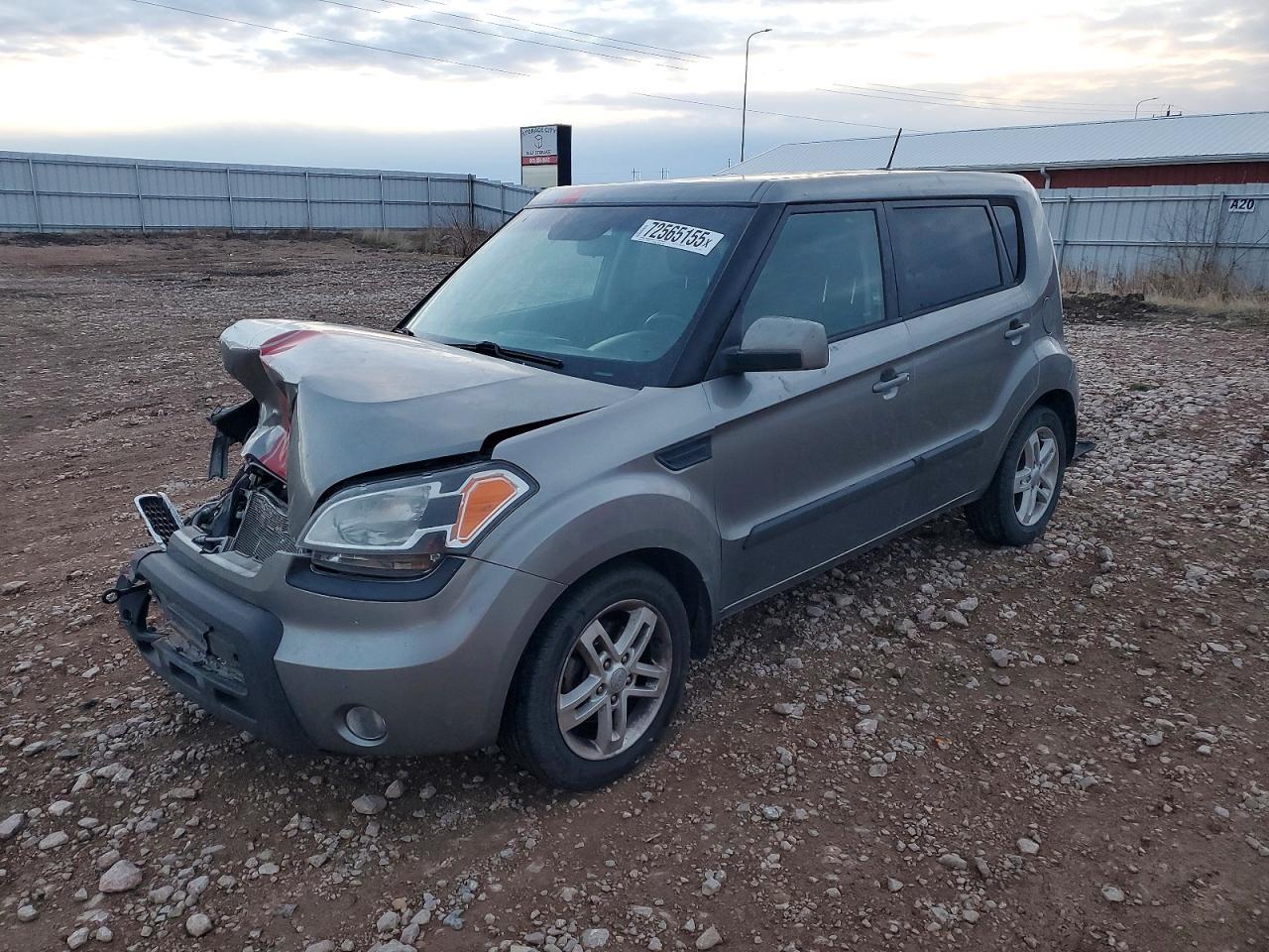 2011 KIA Soul +