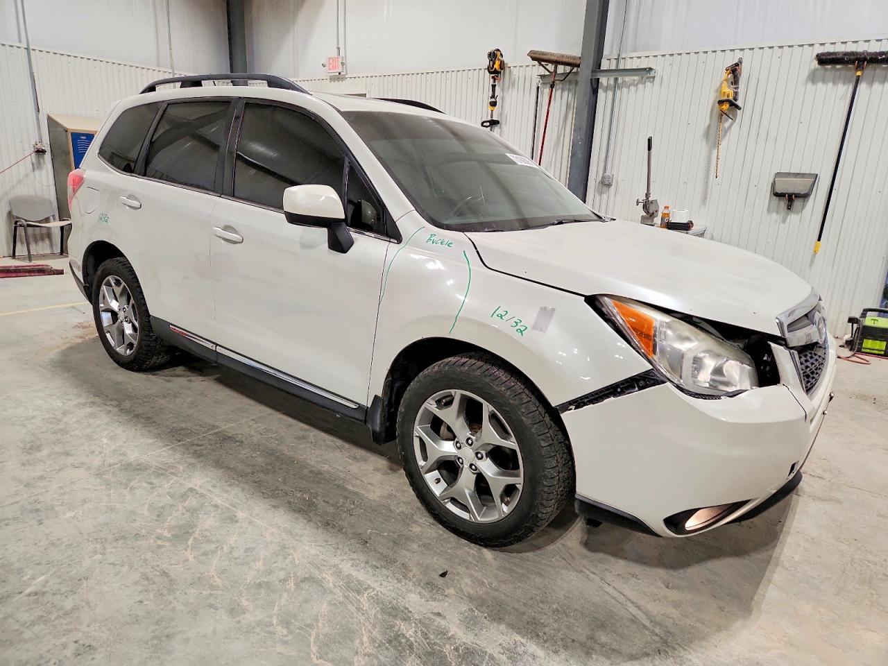 2015 Subaru Forester 2.5i Touring