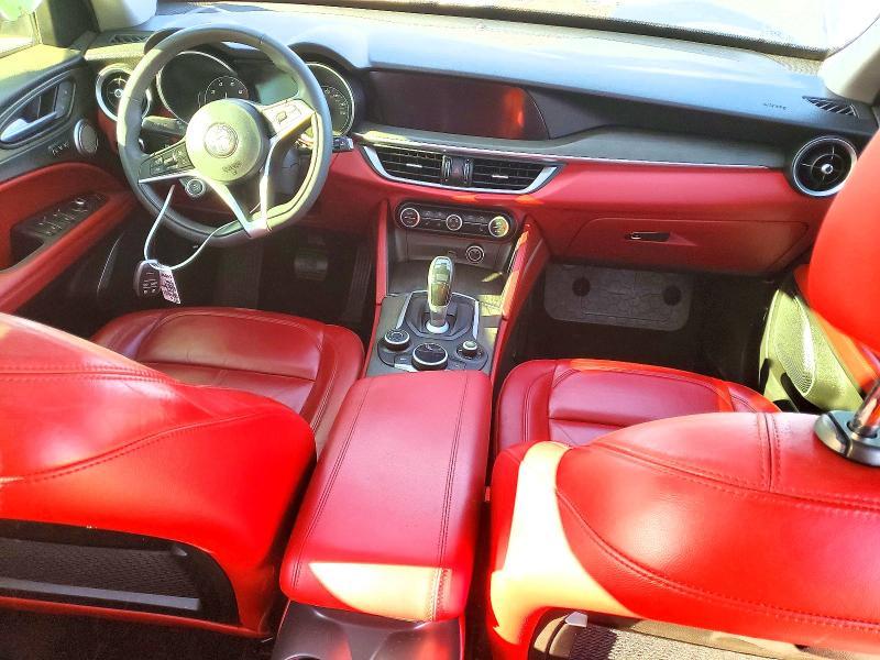 2019 Alfa Romeo Stelvio ti